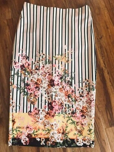 ECI Skirt - Picture 1 of 4