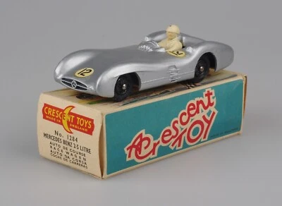CRESCENT TOYS (1284) Mercedes Benz 2,5 litri racing car argento - Immagine 1 di 4