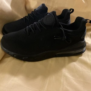 LARNMERN Mens Non Slip Work Shoes Slip On Water Resistant Walking Sneakers 12 - Picture 1 of 7