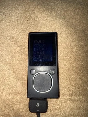 Microsoft Zune 8GB - Modelo 1125 - Necesita Batería Nueva - Piezas Reparación COMO ESTÁ Foto 1 de 4