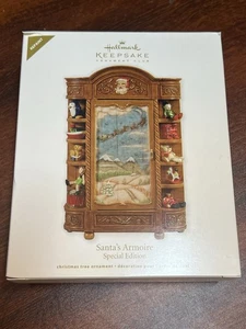 Hallmark Keepsake Ornament Club Santa’s Armoire Special Edition 2011 - Bild 1 von 2