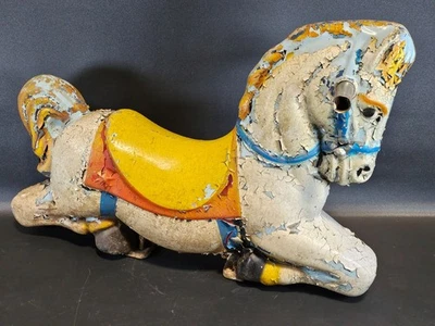 Caballo de aluminio vintage para parque infantil o Spring Rider para restauración Foto 1 de 4