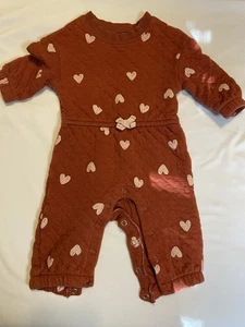 Carter’s 6 Months Girls Baby Heart Quilted Snap Long Sleeves Pants Bodysuit - Picture 1 of 2