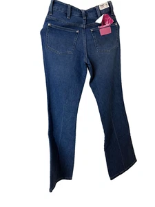 NEW! Wrangler X Barbie High Rise Boot Cut Jeans Pink Patch Women's 25" W x 32" W - Picture 1 of 5