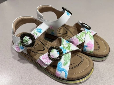 SPRING STEP L'Artiste Women's "Gabriola" White Leather Floral Sandals Size 37 - Image 1 of 4