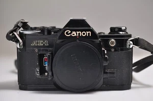 Cuerpo de cámara fotográfica Canon AE-1 35 mm SLR negro - leer COMO ESTÁ - Imagen 1 de 8