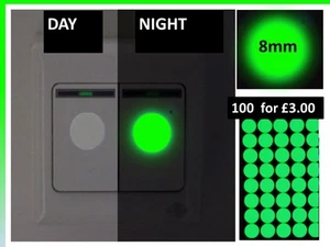 8mm x 100  Luminescent Green Glow in the Dark Vinyl Light Switch Round Stickers  - Picture 1 of 1