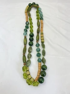 Kunststoff Holz Glas grün braun verschiedene Größen Perlen Halskette 27" unmarkiert - Bild 1 von 5