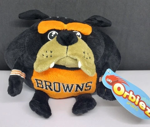 Orbiez Sports Cleveland Browns Football Bulldog..New w/ Tags Cover
