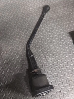 Dodge Ram 1994 1995 1996 1997 5 velocidades manual palanca de cambios de piso 1500 2500 3500 Foto 1 de 4