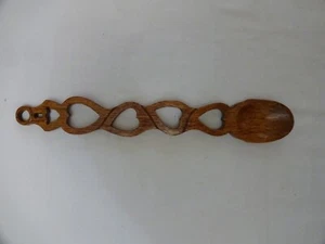 Beautiful Vintage Hand Crafted Welsh Love Spoon,  4 Hearts, Keyhole, 36 cm - Picture 1 of 5