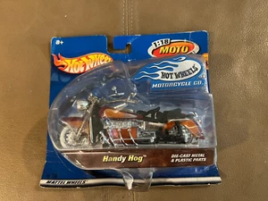 1:18 model of Handy Hog Moto Custom-made Motorcycle by Mattel Hot Wheels - Picture 1 of 3