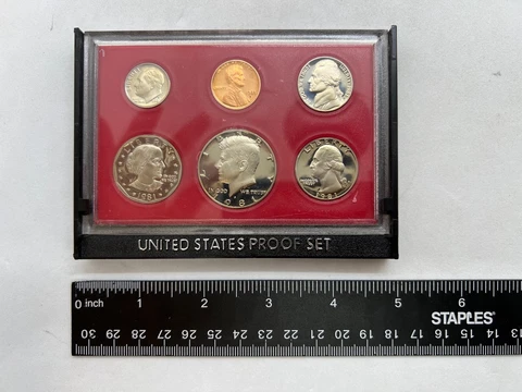 1981 S Proof Set Original Box All 6 Coins Are US Mint Cover