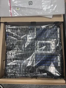 ASUS PCIE4.0 SERVER motherboard KRPA-U16 supports AMD EPYC 7742/7702/7763/7542 - Picture 1 of 3