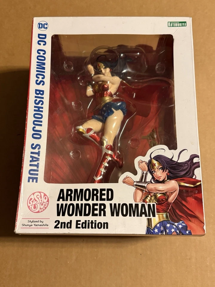 Kotobukiya DC Comics Armored Wonder Woman 2da Edición Bishoujo Estatua Abierta Foto 1 de 4