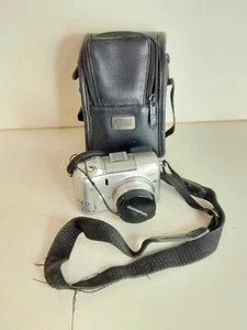 Olympus Camedia C-750 Digital Camera Ultra Zoom Bundle Untested For Parts Spares - Picture 1 of 12