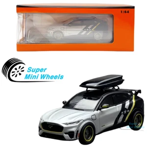 GCD 1:64 Mustang Mach-E Plateado/Negro con Caja de Techo Deportivo Coche Diecast - Imagen 1 de 2