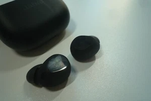 Genuine Jabra Elite 10 - Gloss Black - Picture 1 of 5