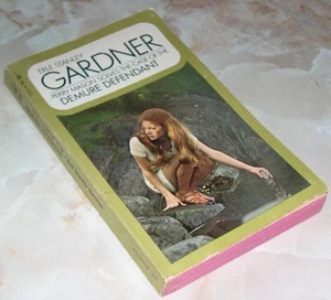 PERRY MASON - Case of the Demure Defendant by Erle Stanley Gardner (Pbk, 1970) - Picture 1 of 1