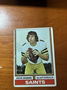 (E) 1974 Topps #70 Archie Manning New Orleans Saints en muy buena condición - Imagen 1 de 2