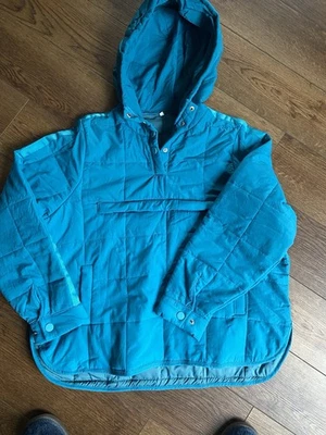 New Quilted Hoodie Women’s Medium - Fits More Like Large. Teal With Ribbon. - Image 1 of 4
