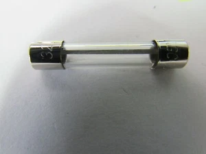 Buss Fuses AGC-15 32V - Picture 1 of 4