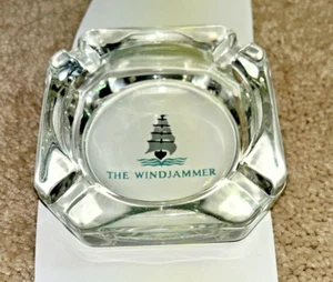 Cenicero de vidrio pesado vintage Windjammer/Marriott Hotel - Imagen 1 de 4