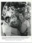 1980 Press Photo A scene on the set of "How to Beat the High Cost of Living."