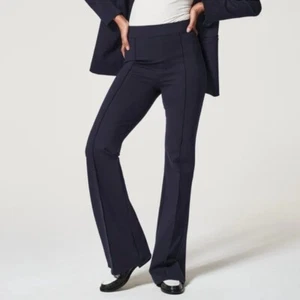 Spanx High Waist Flare Pleated Pants Size XL Tall NWT - Picture 1 of 9