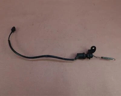 Переключатель заднего стоп-сигнала классический 1998-2015 YAMAHA V STAR 650 XVS650 - Изображение 1 из 4