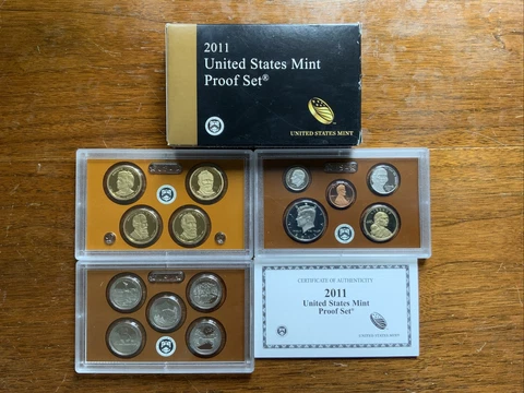 2011 UNITED STATES MINT PROOF SET WITH BOX AND COA - 14 COINS IN BOX Cover