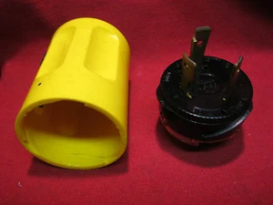 Sylvania L6-30 Nema 30A 250V Twist Lock Male Plug - Picture 1 of 8