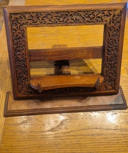 VINTAGE CARVED TEAK FOLDING ADJUSTABLE BOOK / RECIPE STAND - Picture 1 of 5
