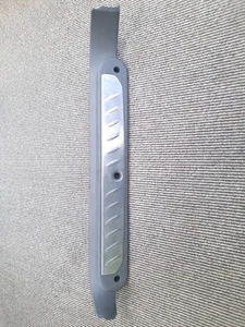 SSANGYONG TURISMO FRONT SILL STEP TRIM 77290-21001 DRIVER SIDE 2016 - Picture 1 of 9