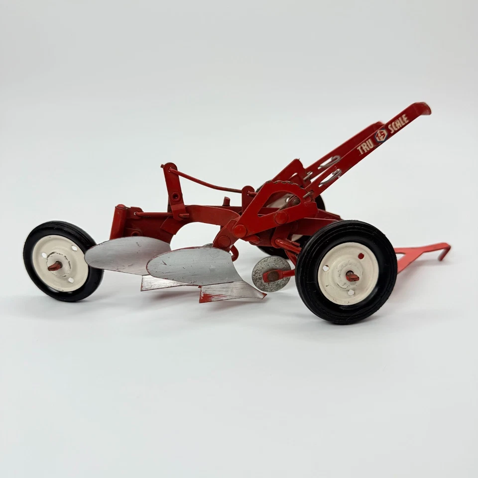 Vintage Tru-Scale Red 3-Bottom Plow Farm Toy Tractor Implement Diecast Model - Image 1 of 4
