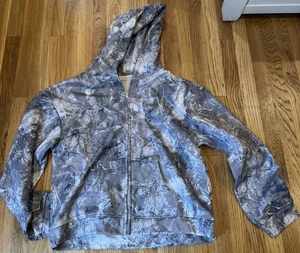 New Gray Camouflage Tree Hooded Zip Front Sweatshirt Small - Picture 1 of 1