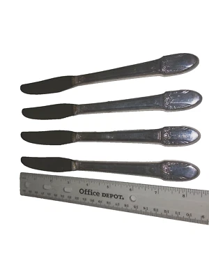 Lote 4 cuchillos plateados vintage IS Rogers Bros 1847 FIRST LOVE 8,5" de largo Foto 1 de 3