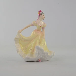 Royal Doulton Figurine, HN4717, Ninette - Foto 1 di 4