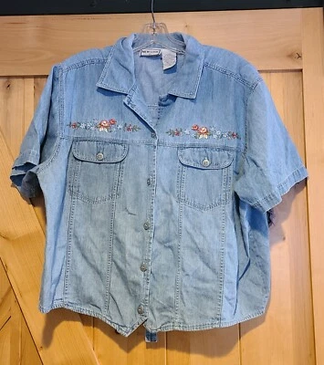 Top de mezclilla boho vintage New Look talla XL azul floral bordado con cinturón trasero años 90 Foto 1 de 4