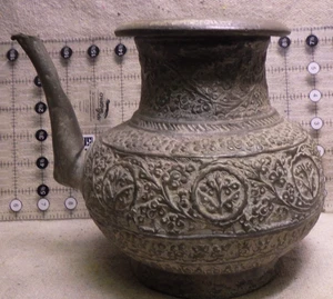 Original antique water serving pot pitcher spout jug floral hand engraved 2.8lb - Picture 1 of 14