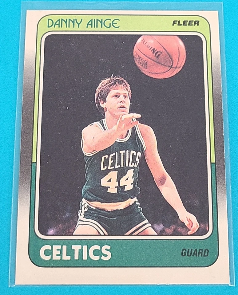 1988-89 Fleer #8 Danny Ainge Boston Celtics BASKETBALL Card S6 - Image 1 of 2
