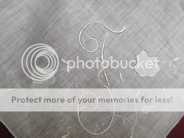 Pañuelo de boda vintage Madeira blanco sobre blanco lino mono F sin usar con 3 etiquetas Foto 1 de 1