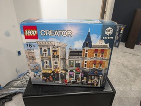 LEGO CREATOR: Assembly Square (10255)
