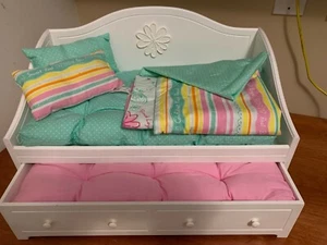 American Girl Bitty Twins My Dreamy Tagesbett weiß Trundle Bett im Ruhestand EUC - Bild 1 von 9
