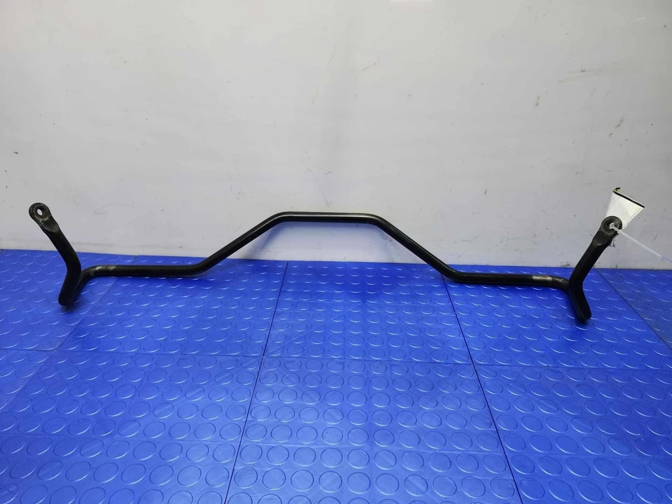 Barra estabilizadora trasera 22-24 Mitsubishi Eclipse Cross AWD OEM 4156A202 Foto 1 de 4