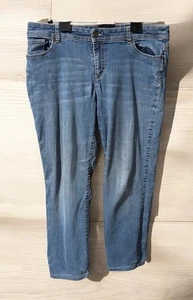 Chico’s Blue Jeans Signature Logo Pocket Straight Ankle Size 2 - Picture 1 of 7
