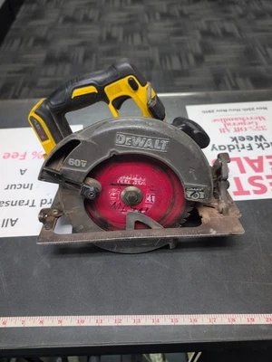 DeWalt DCS575 FlexVolt 60V Brushless MAX  7 1/4" Circular Saw TOOL ONLY - Image 1 of 4