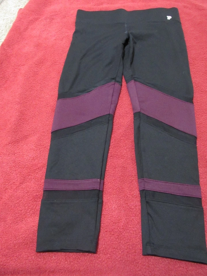 PINK, WOMEN'S BLACK/BURGUNDY POLY ULTIMATE SHEER LEGGINGS W/PKTS, SIZE M - Image 1 of 4