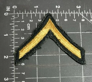 United States Army Private PV2 E-2 E2 Chevron Rank Insignia Military Badge Patch - Picture 1 of 16