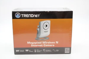 Trendnet Megapixel Wireless N Internet Camera Brand New Sealed TV-IP572W - Picture 1 of 12